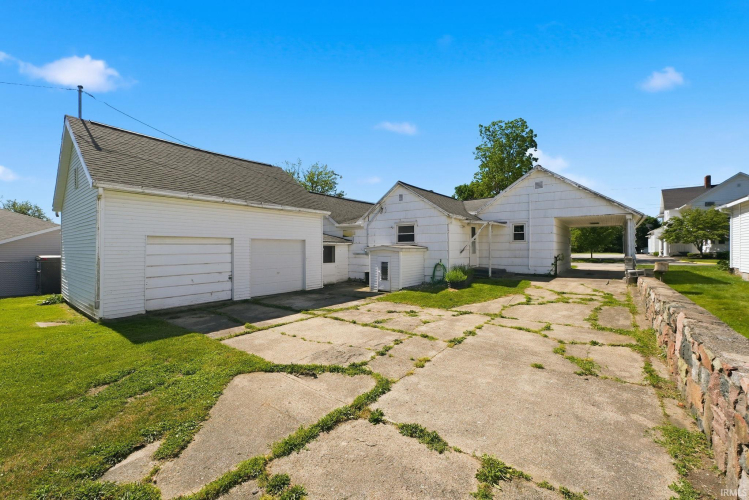Listing Image 31