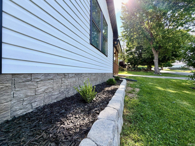 Listing Image 46