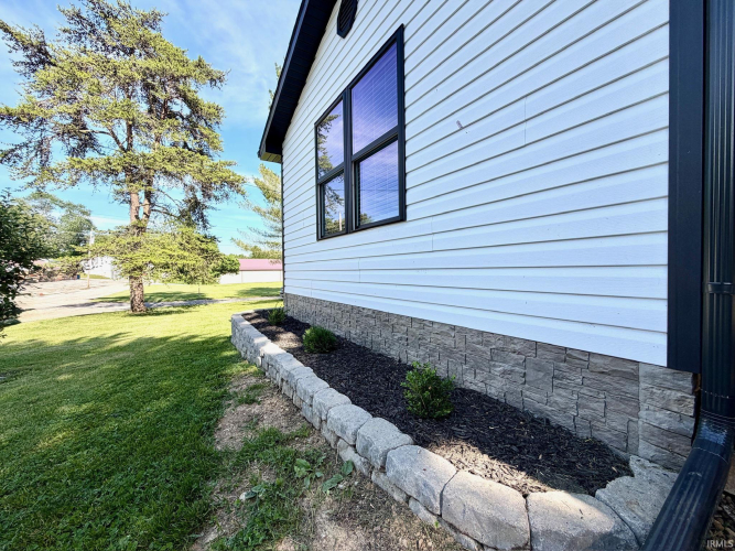 Listing Image 47