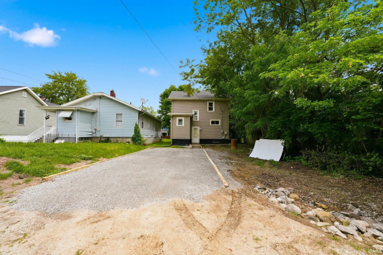 Listing Image 35