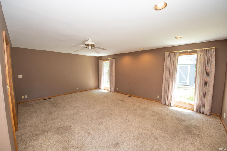 Listing Image 30