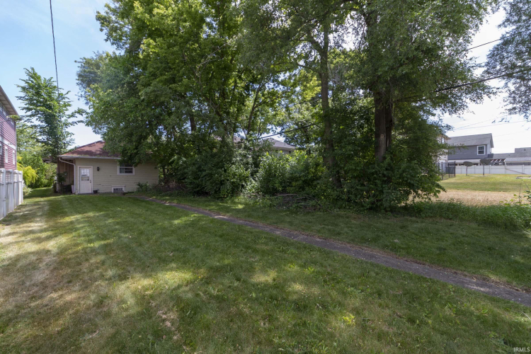 Listing Image 25