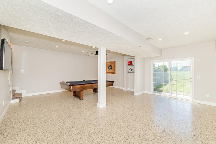 Listing Image 46