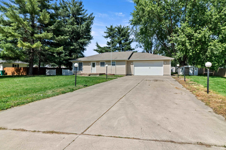 Listing Image 29