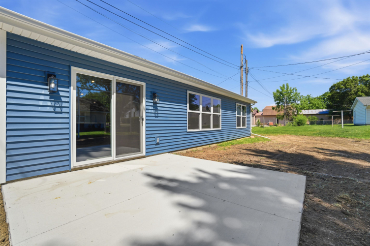 Listing Image 26