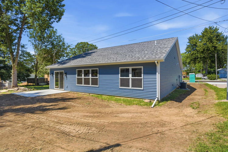 Listing Image 28