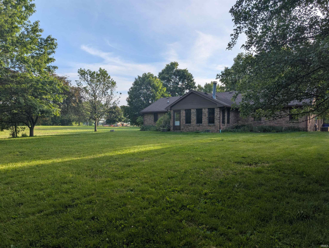 Listing Image 5