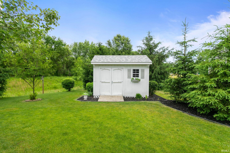 Listing Image 25