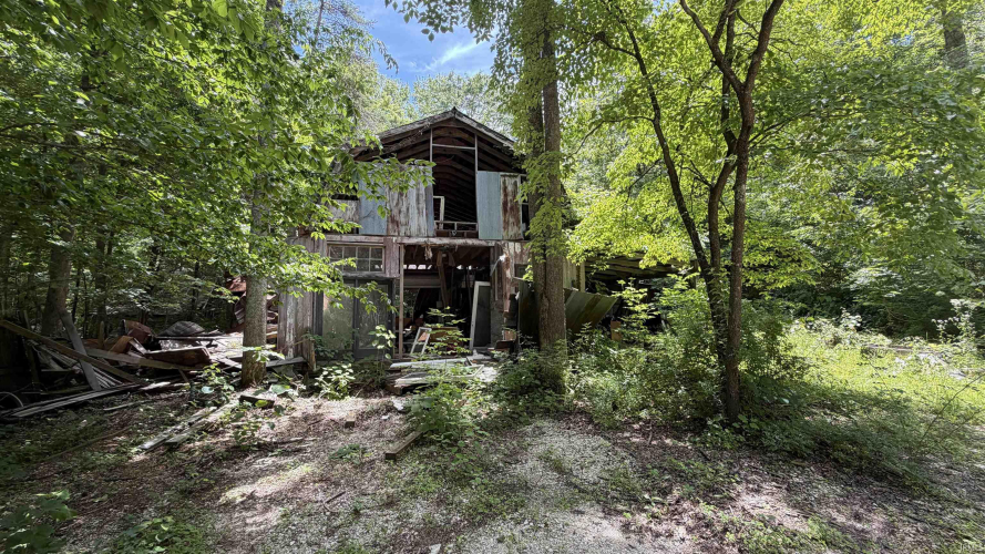Listing Image 14