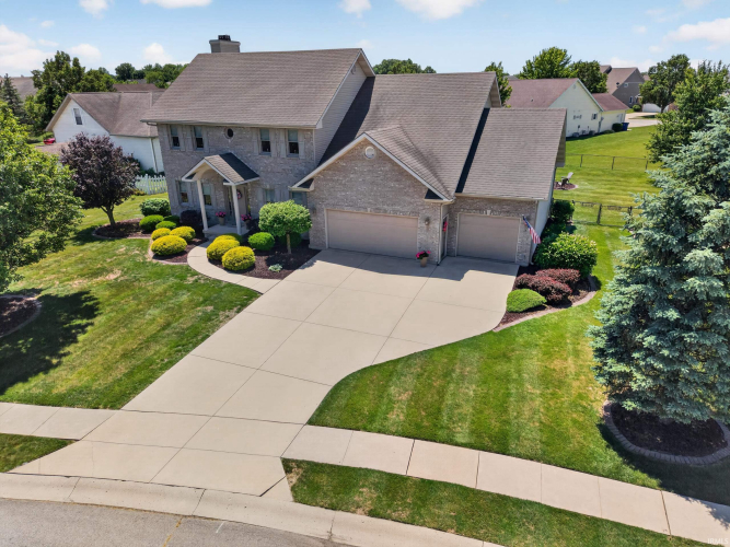 Listing Image 4