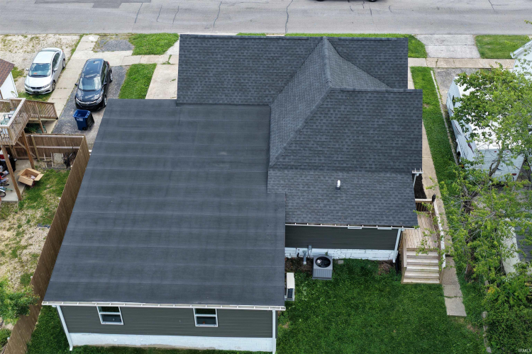 Listing Image 17