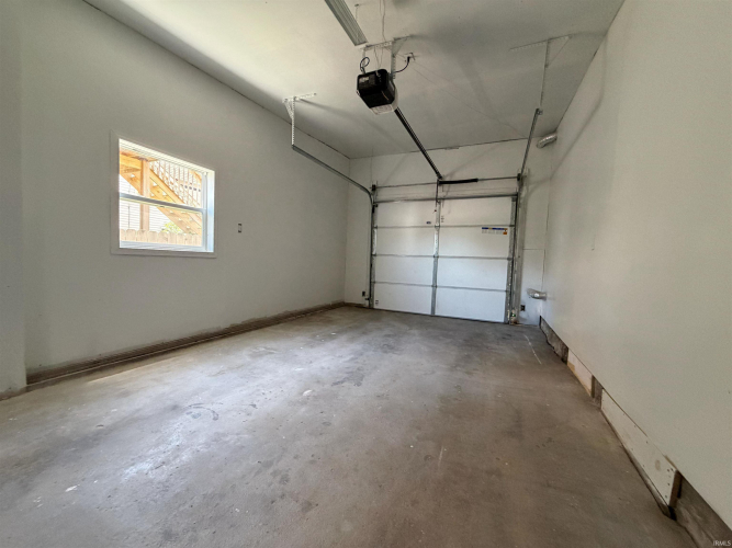 Listing Image 45