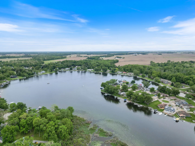 Listing Image 12