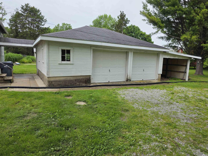Listing Image 30