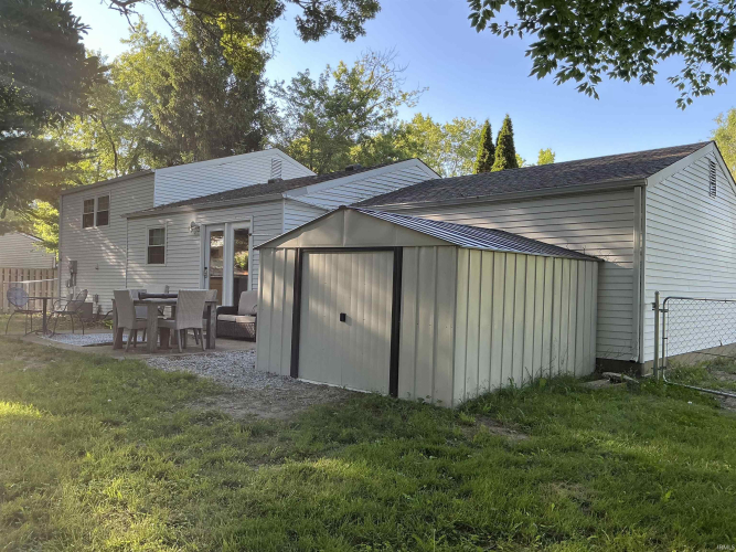 Listing Image 23