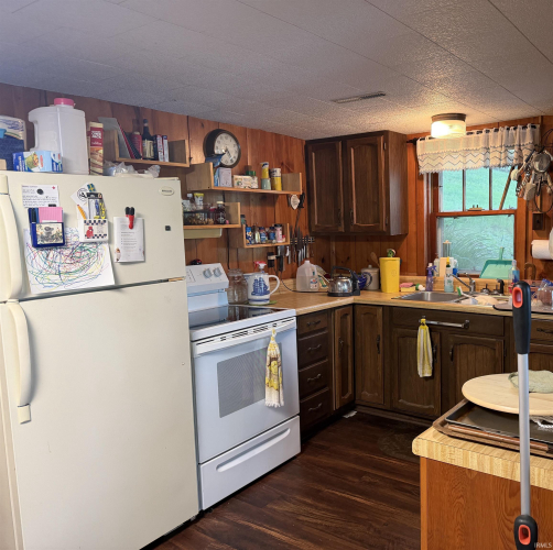 Listing Image 24