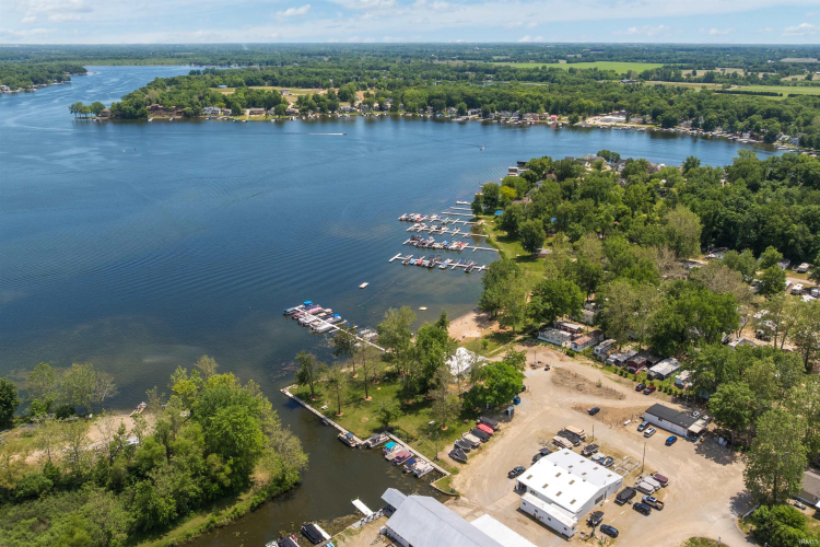 Listing Image 43