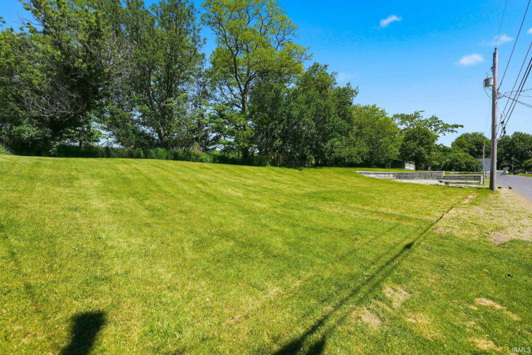 Listing Image 36