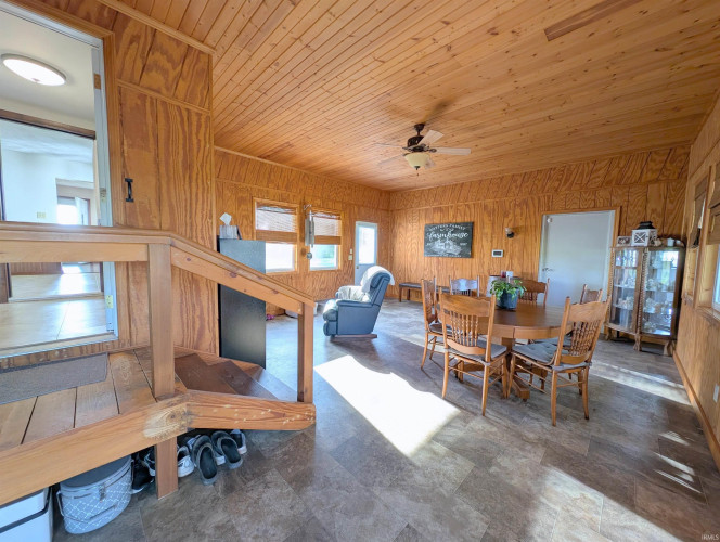 Listing Image 33