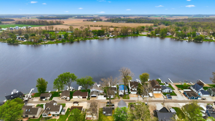 Listing Image 11