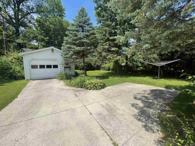 Listing Image 23
