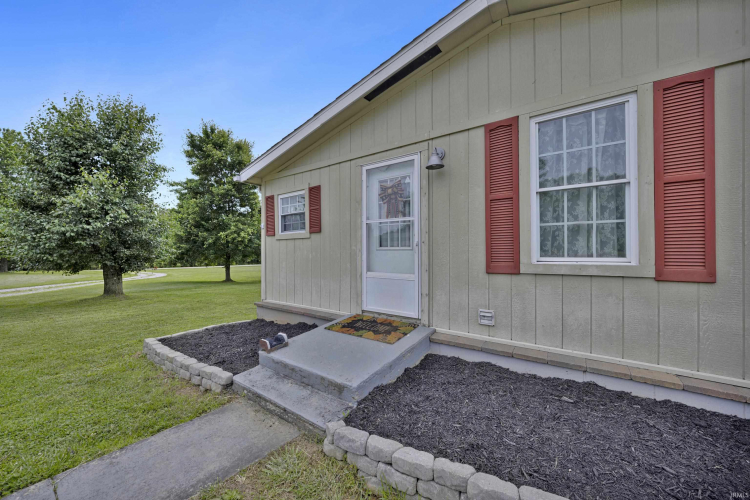 Listing Image 28