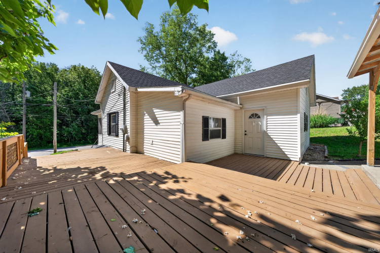 Listing Image 17