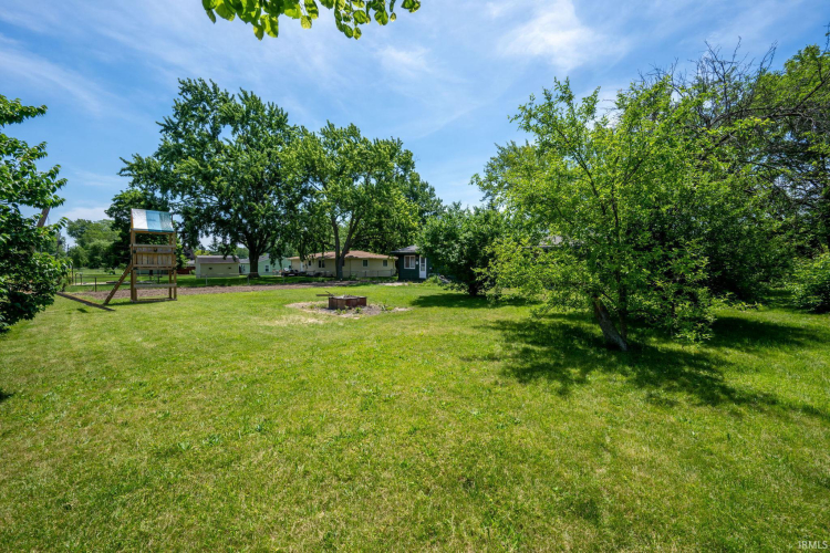 Listing Image 24