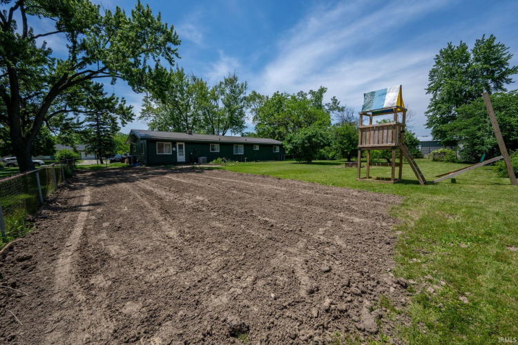 Listing Image 27