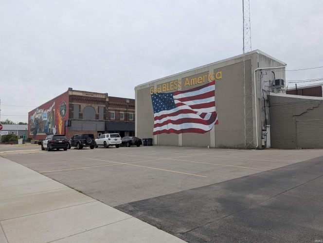 Listing Image 16