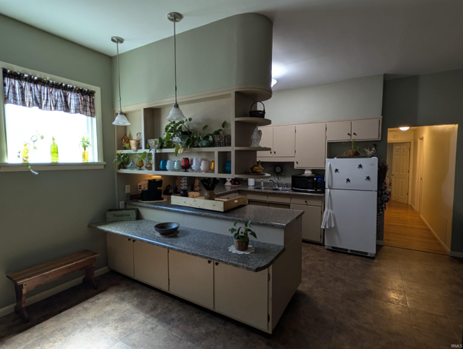 Listing Image 21