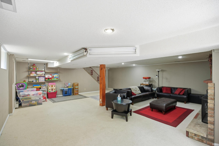 Listing Image 35