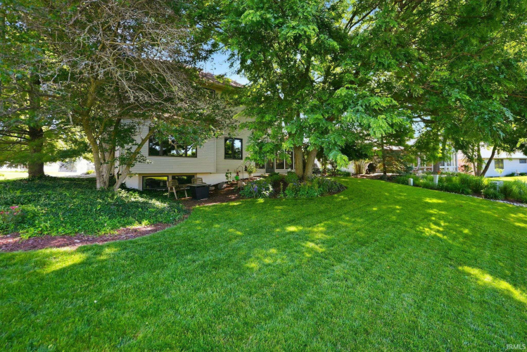 Listing Image 33