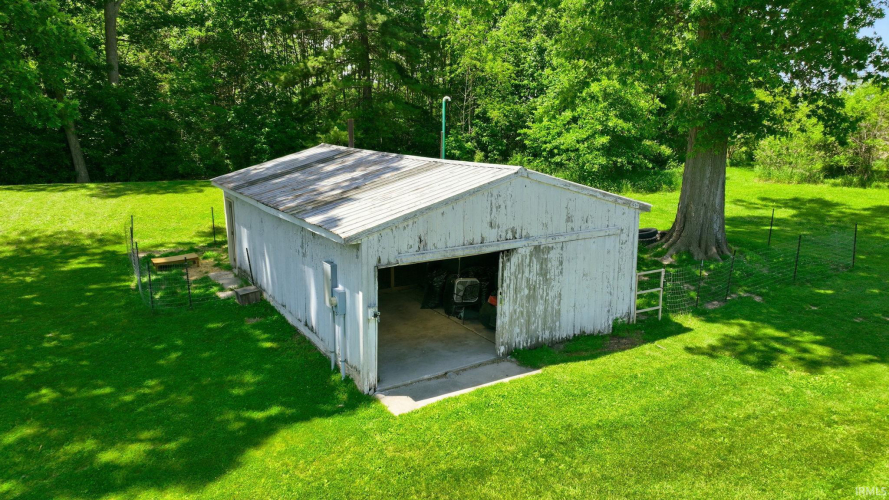 Listing Image 28