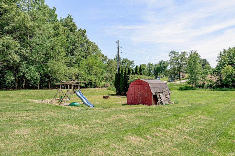 Listing Image 18