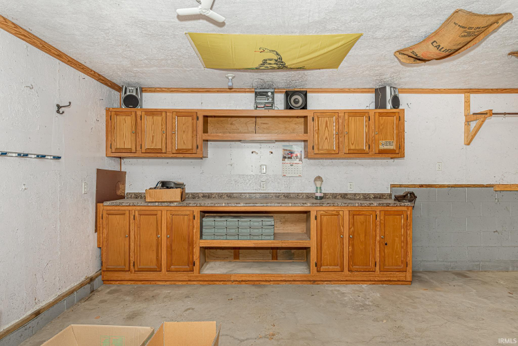 Listing Image 37