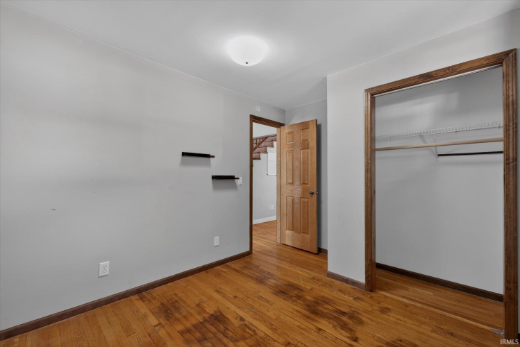 Listing Image 37