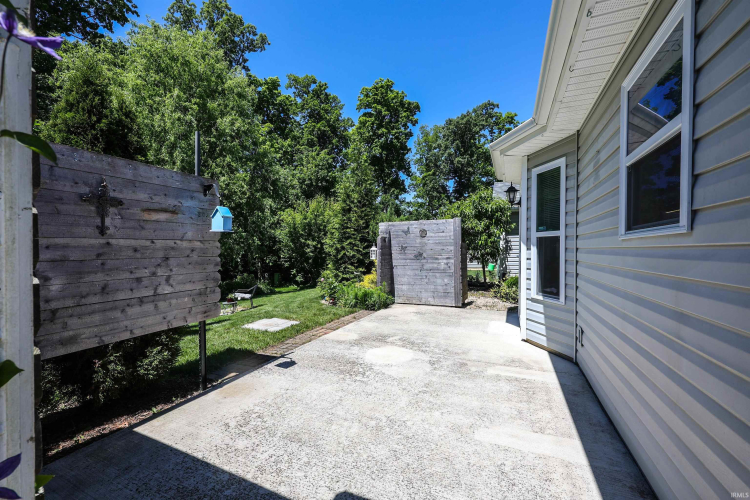 Listing Image 28