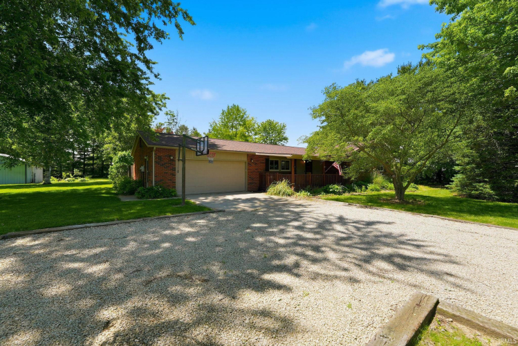 Listing Image 50