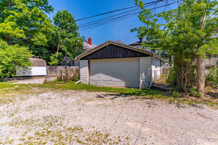 Listing Image 37