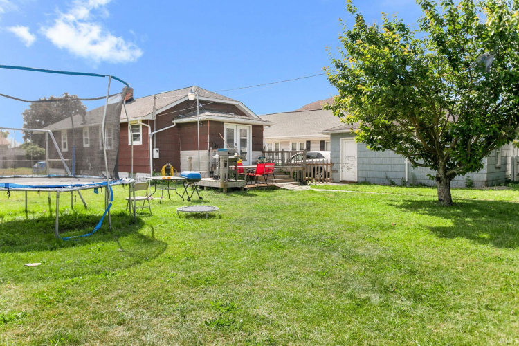 Listing Image 28