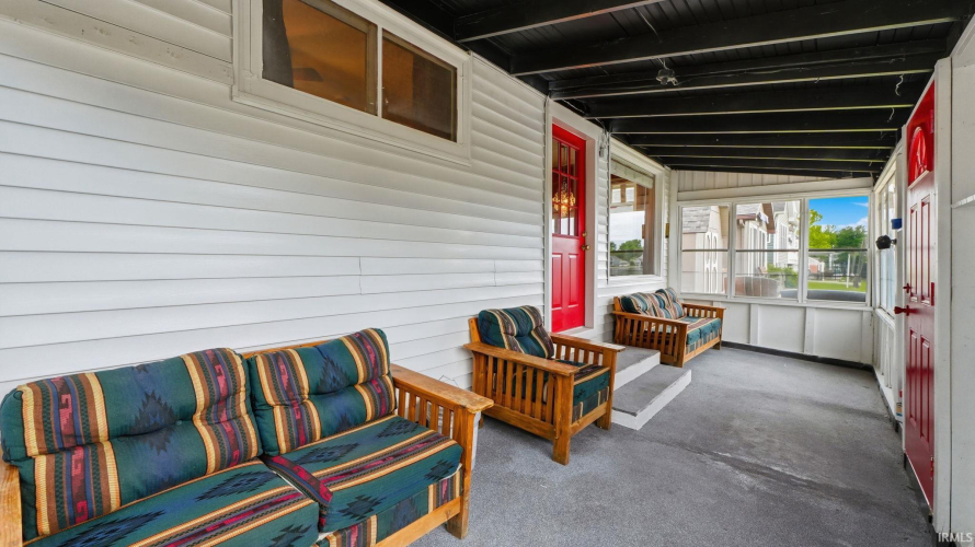 Listing Image 43