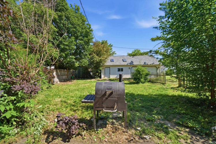 Listing Image 21