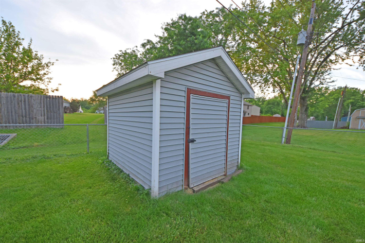 Listing Image 27