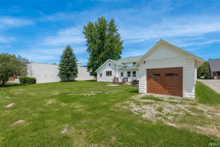 Listing Image 7