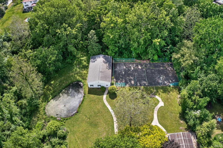 Listing Image 37
