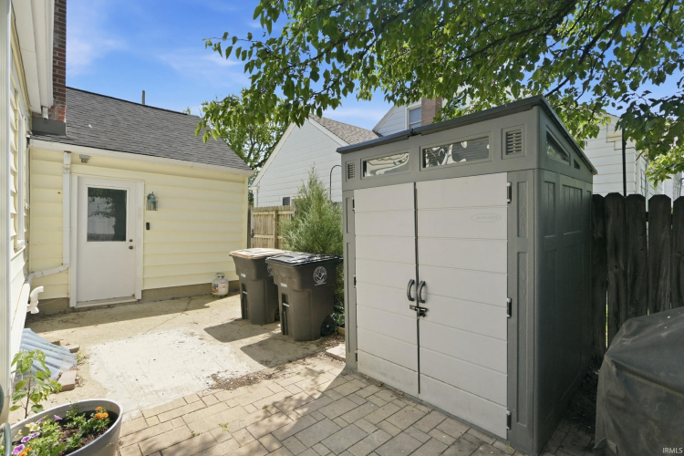 Listing Image 37