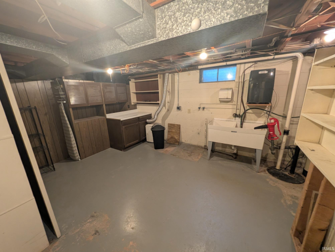Listing Image 21