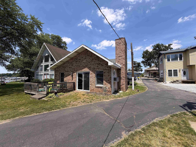 Listing Image 18