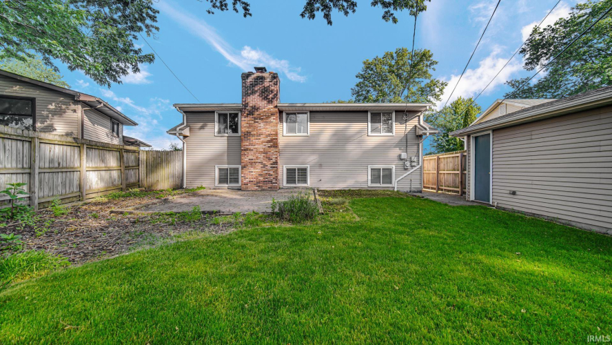 Listing Image 14
